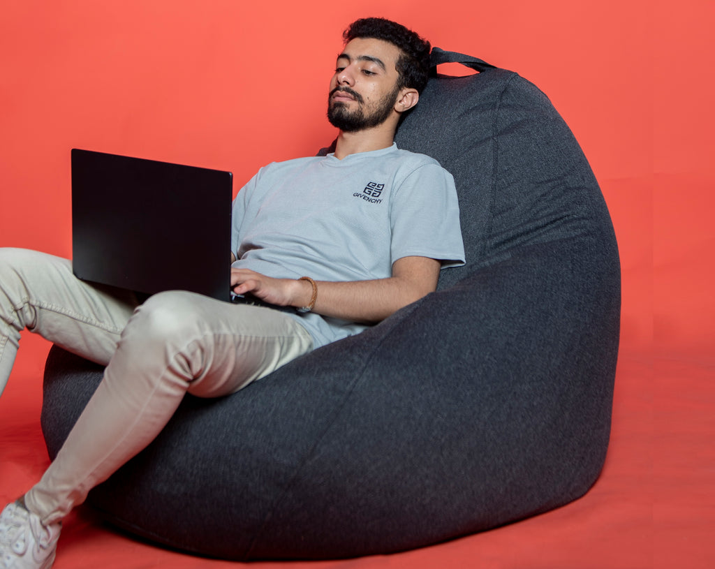 بين باج رمادي غامق اكس لارج 